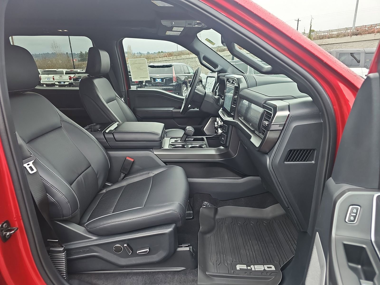 New 2025 Ford F150 Lariat w/ Equipment Group 502A High image 14