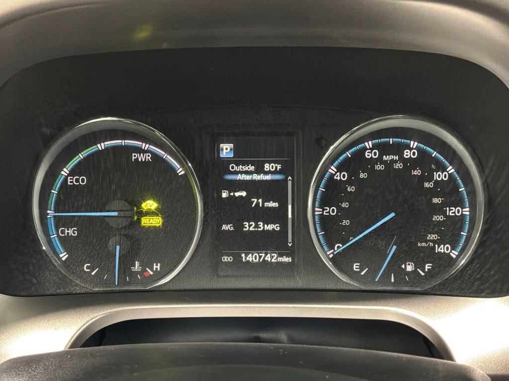 Used 2016 Toyota RAV4 XLE AWD/4WD image 12