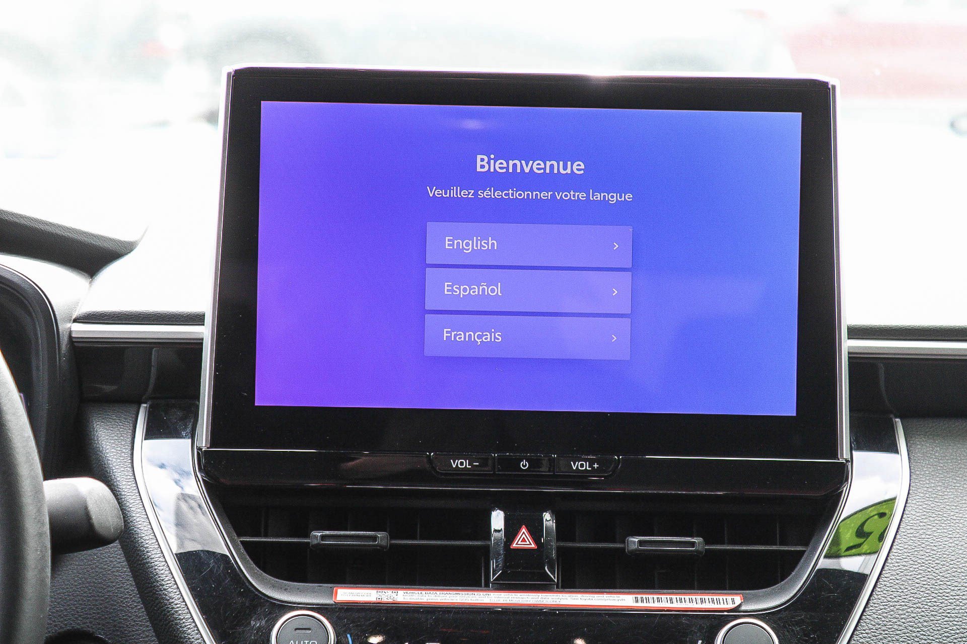 Certified 2025 Toyota Corolla SE w/ SE Premium Package FWD image 16