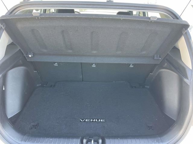Certified 2023 Hyundai Venue SEL w/ Cargo Package FWD image 7