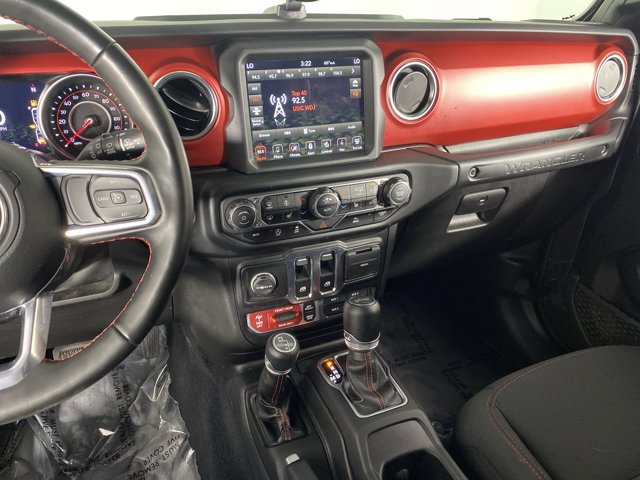 Used 2022 Jeep Wrangler Rubicon w/ Cold Weather Group AWD/4WD image 29