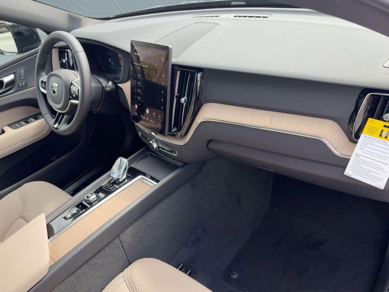 New 2026 Volvo XC60 B5 Plus w/ Protection Package Premier AWD/4WD image 25
