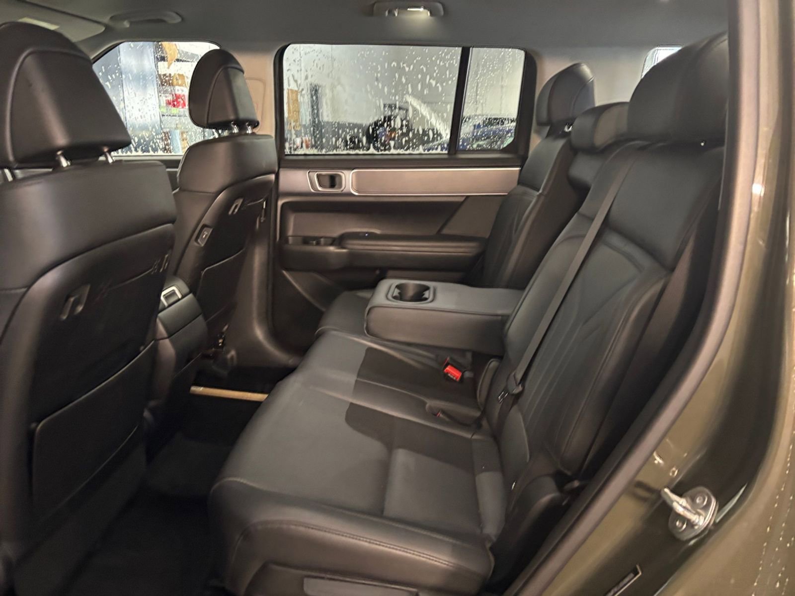 Used 2025 Hyundai Santa Fe SEL image 25