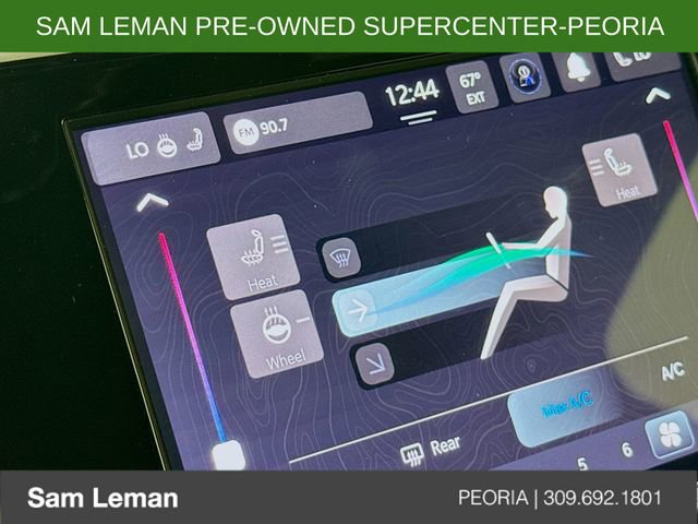 Used 2025 Jeep Grand Cherokee Altitude image 19