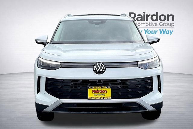 New 2025 Volkswagen Tiguan SE AWD/4WD image 16