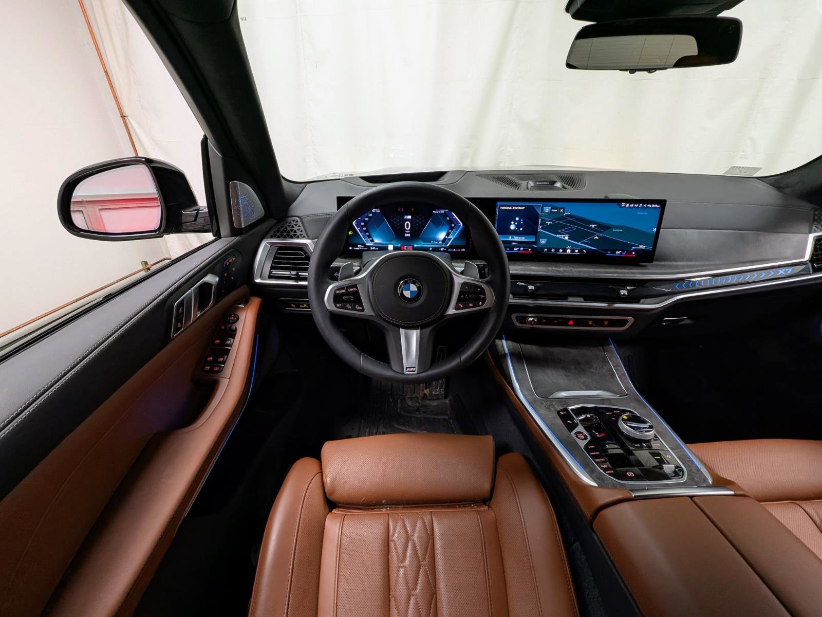 Used 2026 BMW X7 xDrive40i w/ Executive Package image 2