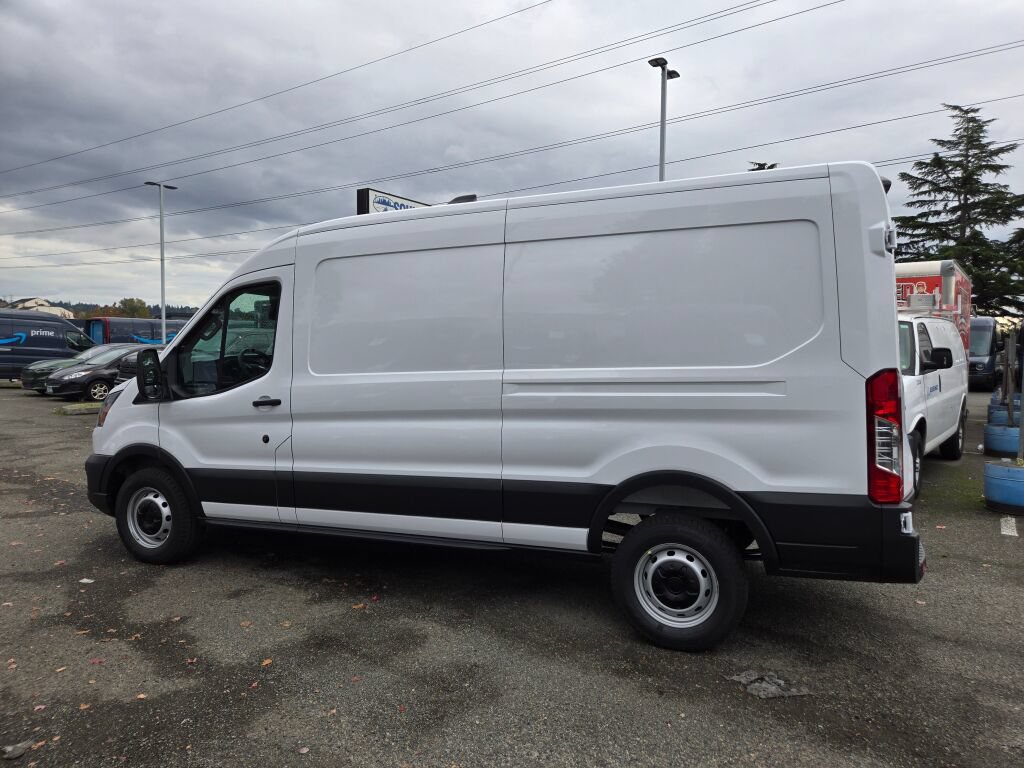 New 2026 Ford Transit 250 148 Medium Roof RWD image 8