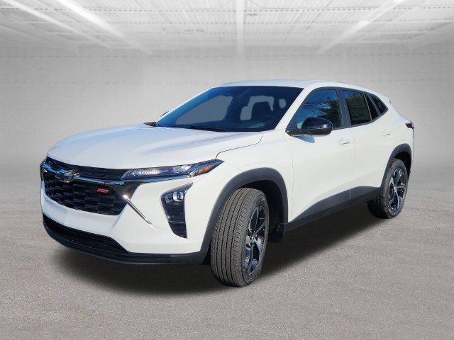New 2026 Chevrolet Trax RS w/ Driver Confidence Package FWD image 3