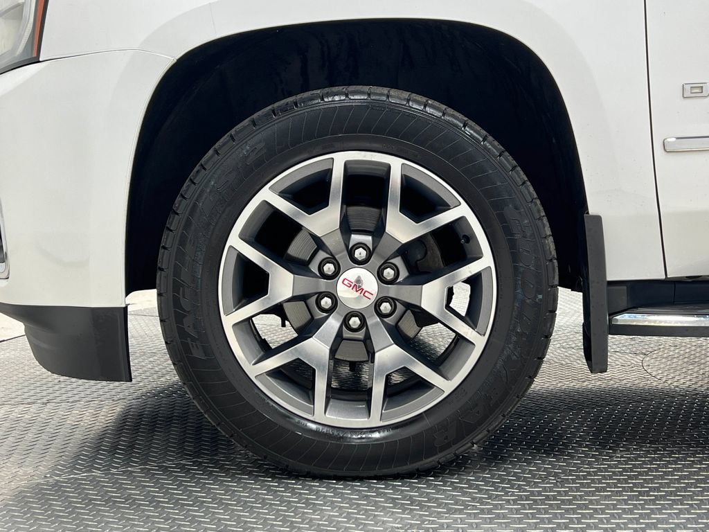 Used 2018 GMC Yukon Denali AWD/4WD image 42