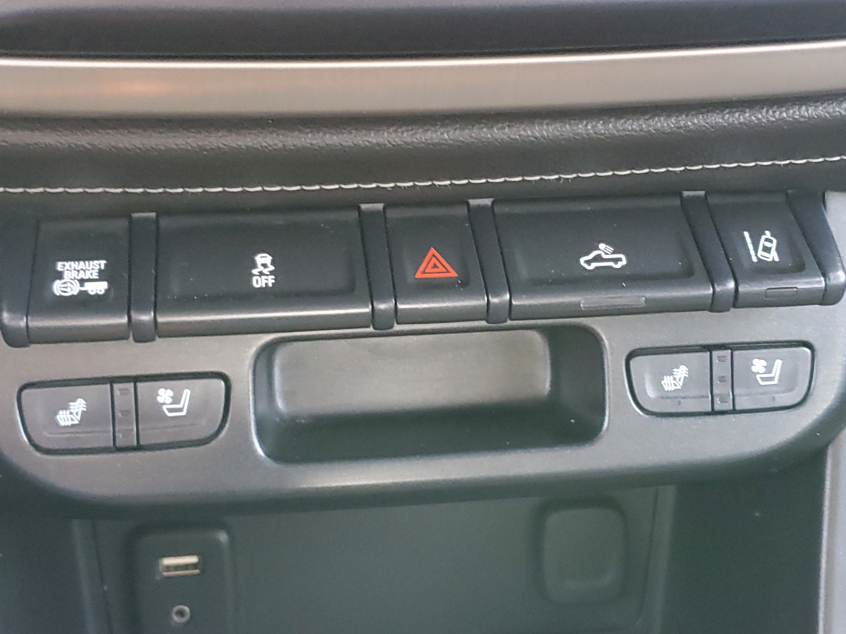 Used 2018 GMC Canyon Denali AWD/4WD image 27