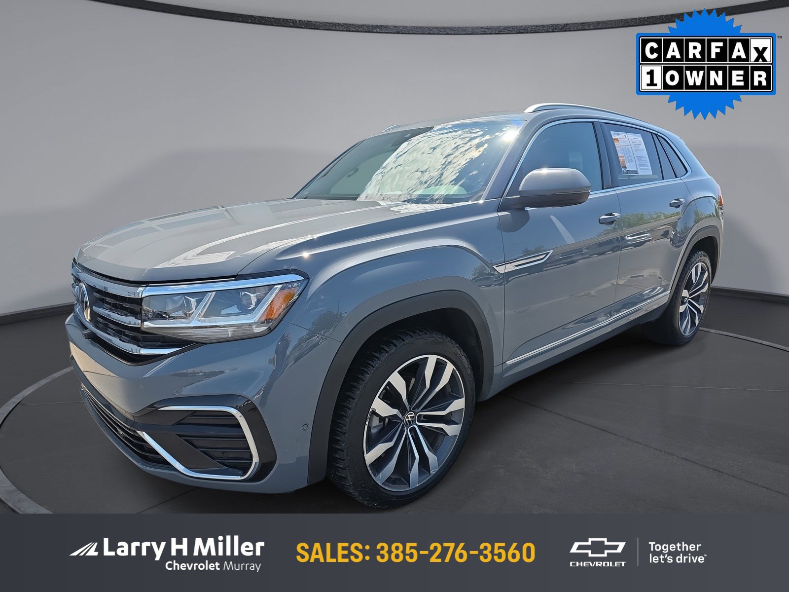 Used 2022 Volkswagen Atlas Cross Sport SEL Premium R-Line AWD/4WD image 1