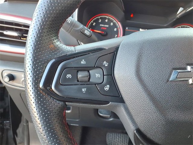 Used 2023 Chevrolet TrailBlazer RS w/ Sun and Liftgate Package image 15