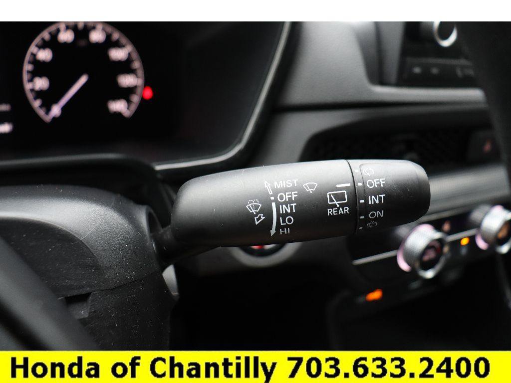 Used 2023 Honda CR-V LX image 12