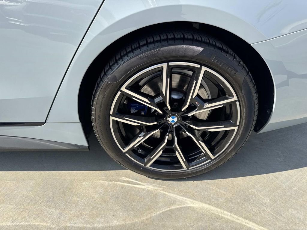 Used 2022 BMW 430i Gran Coupe w/ M Sport Package image 7
