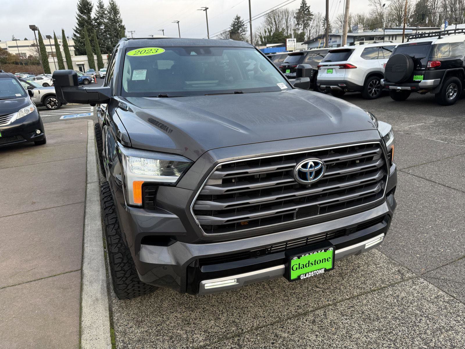 Used 2023 Toyota Sequoia Limited image 8