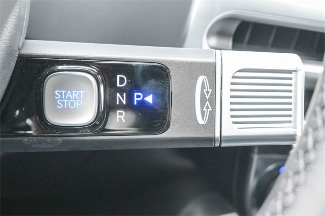 New 2026 Hyundai Ioniq 9 SEL image 25
