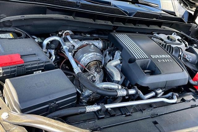 Used 2025 GMC Yukon Denali Ultimate w/ LPO, Floor Liner Package AWD/4WD image 32
