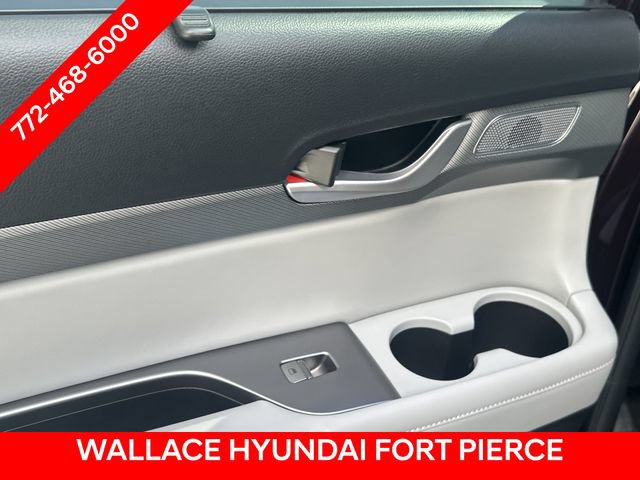 Used 2024 Hyundai Palisade SEL w/ Premium Package FWD image 15