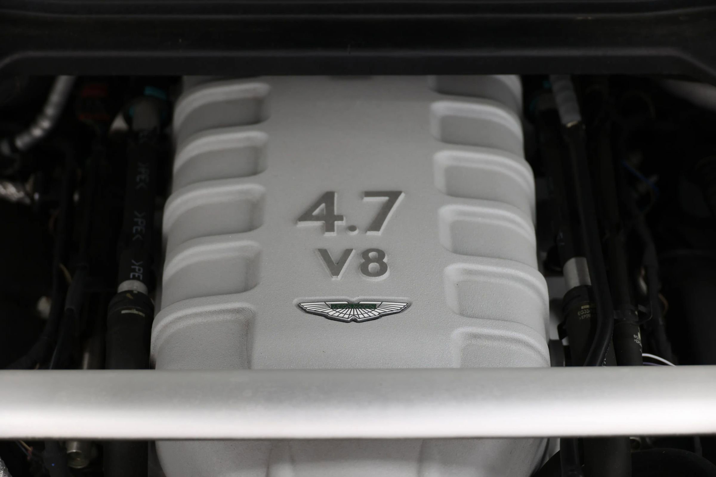 Used 2012 Aston Martin V8 Vantage Roadster image 80