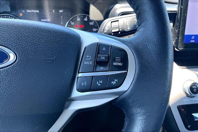 Used 2023 Ford Explorer XLT w/ Equipment Group 202A AWD/4WD image 12
