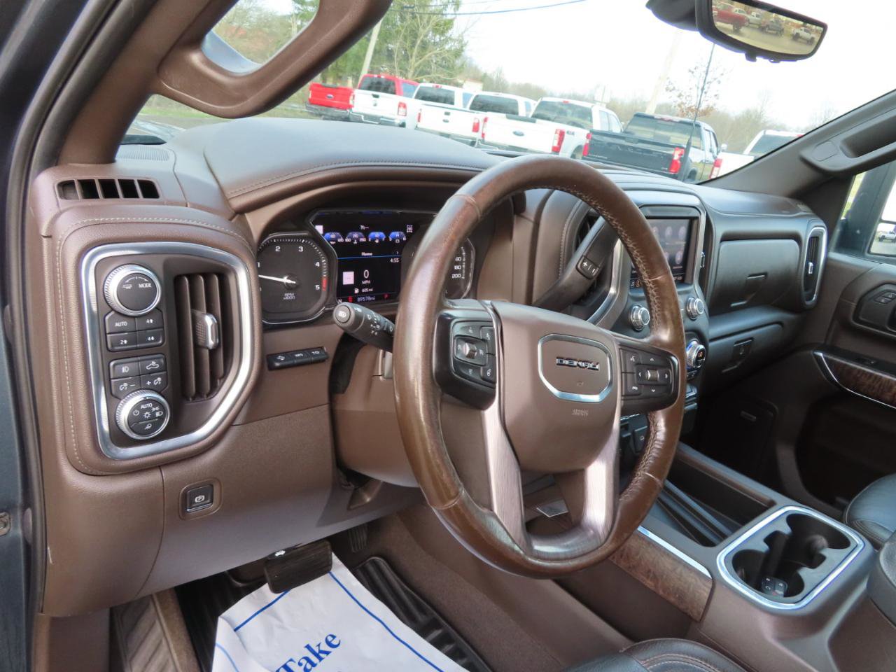 Used 2020 GMC Sierra 3500 Denali image 34
