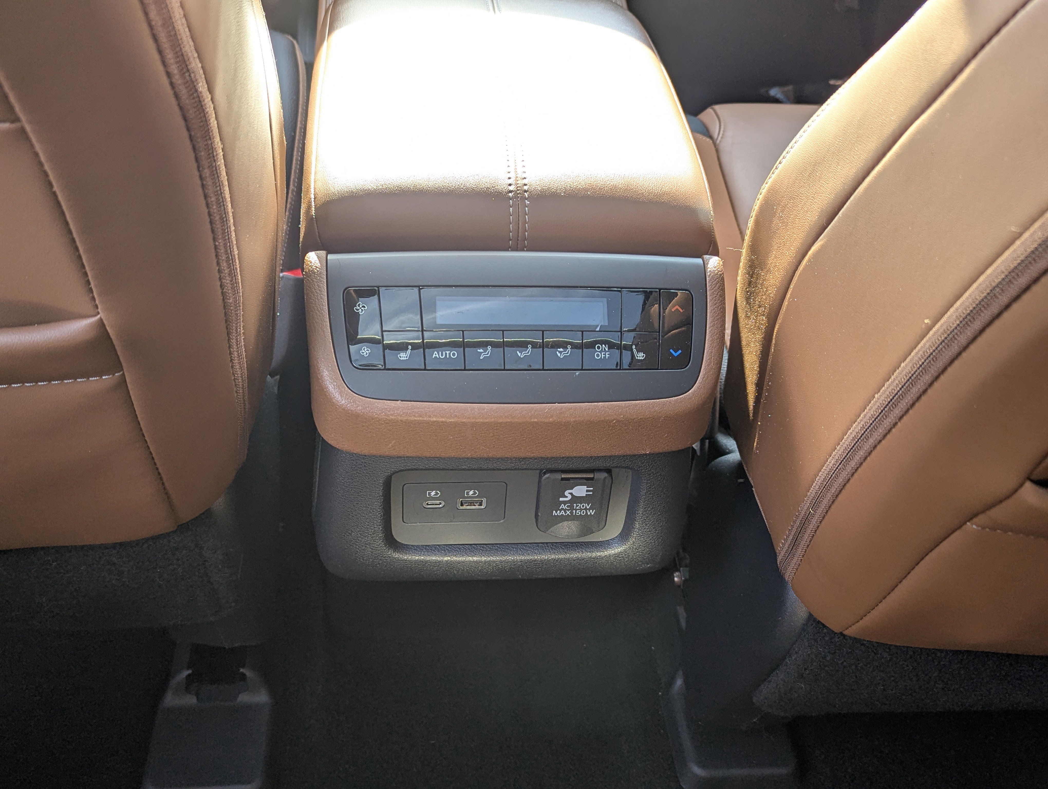 Used 2023 Nissan Pathfinder Platinum w/ Cargo Package image 14