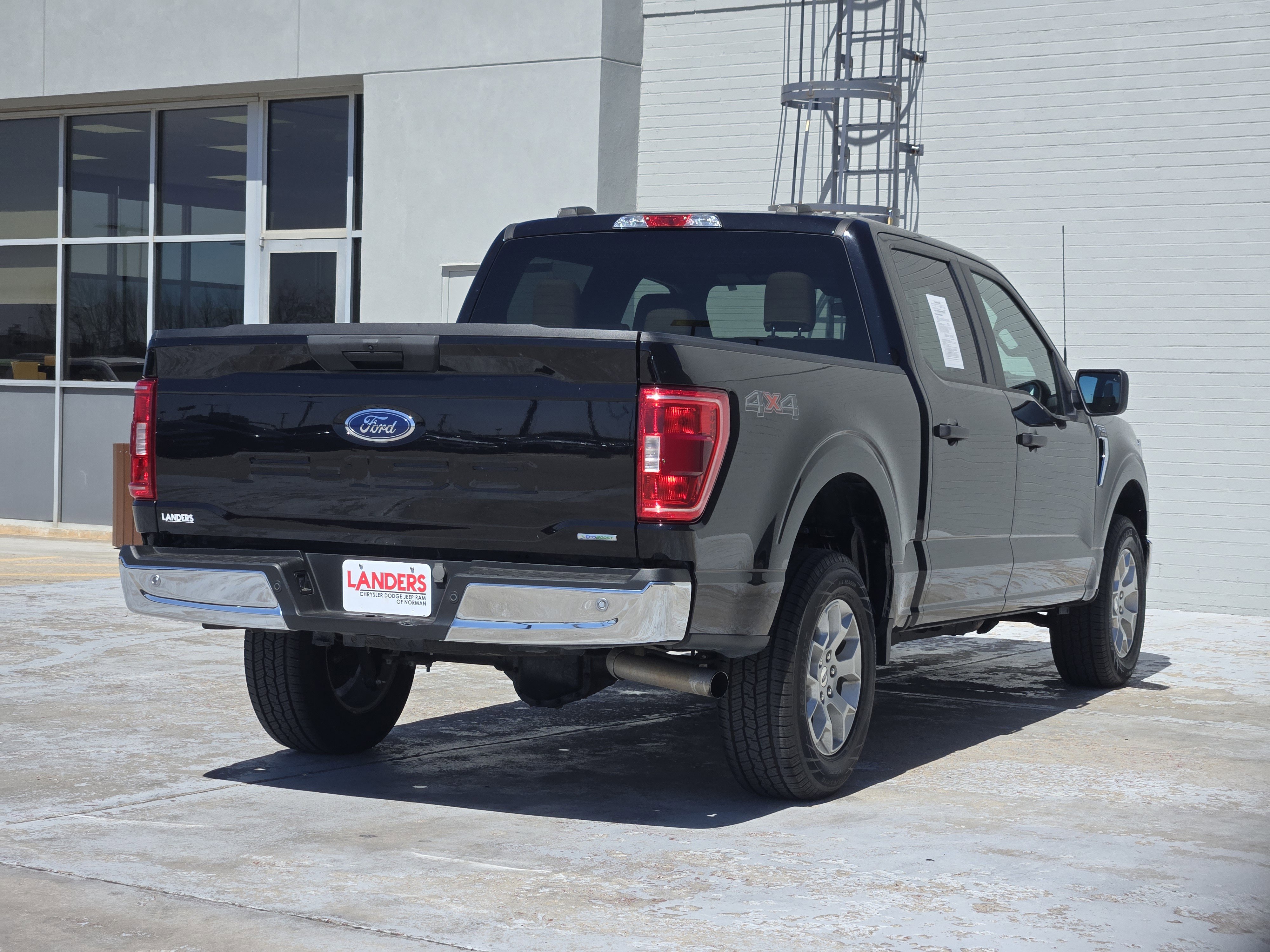 Used 2023 Ford F150 XLT image 8