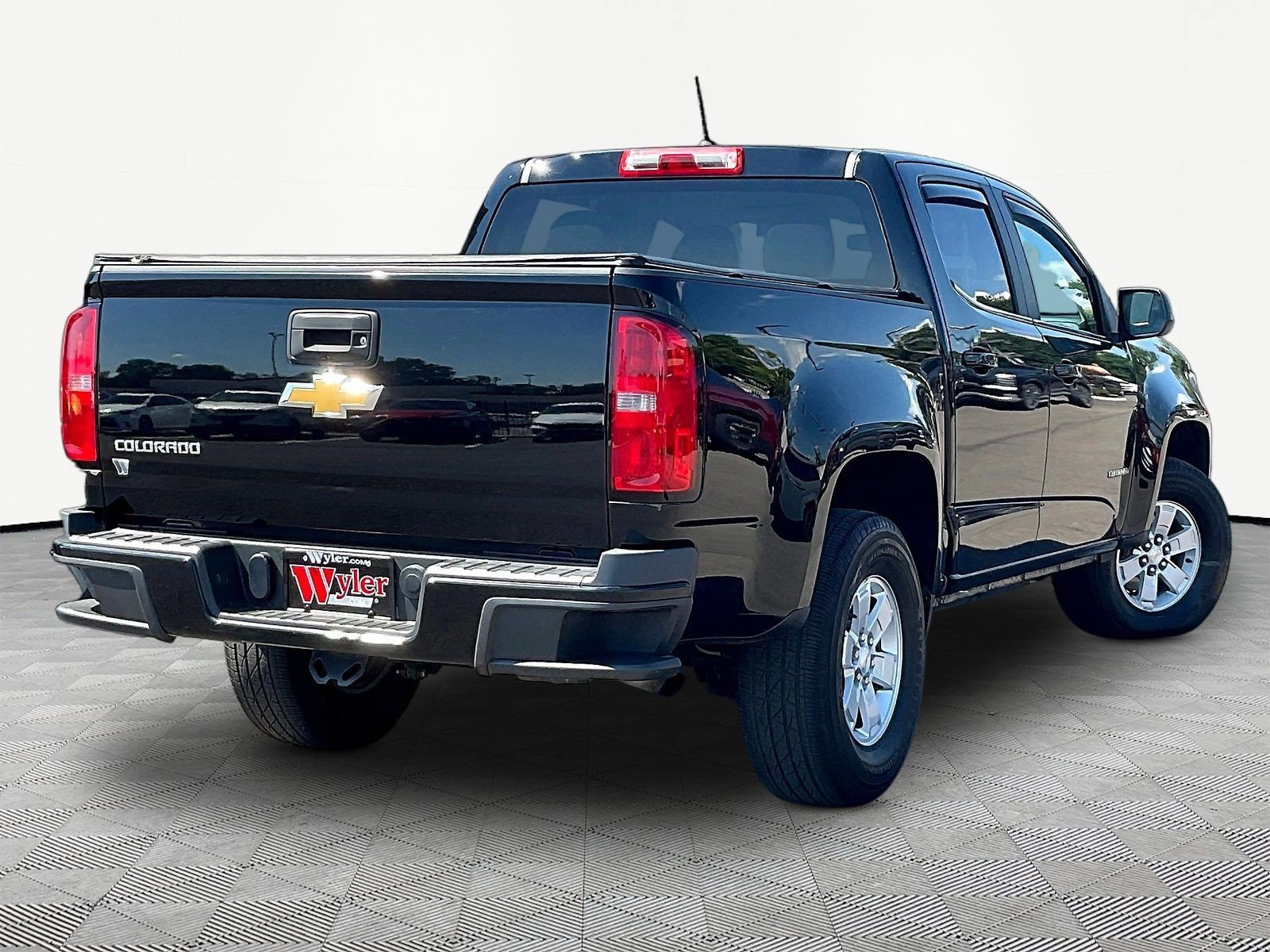 Used 2016 Chevrolet Colorado W/T w/ WT Convenience Package RWD image 6