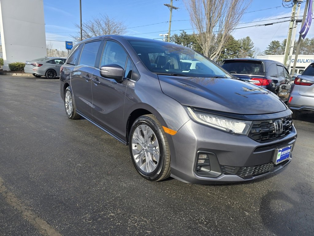 Used 2025 Honda Odyssey Touring image 10