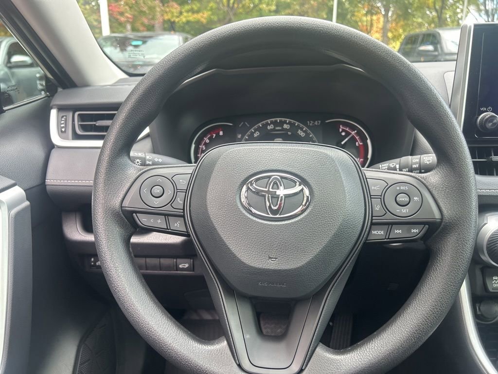 New 2025 Toyota RAV4 XLE image 13