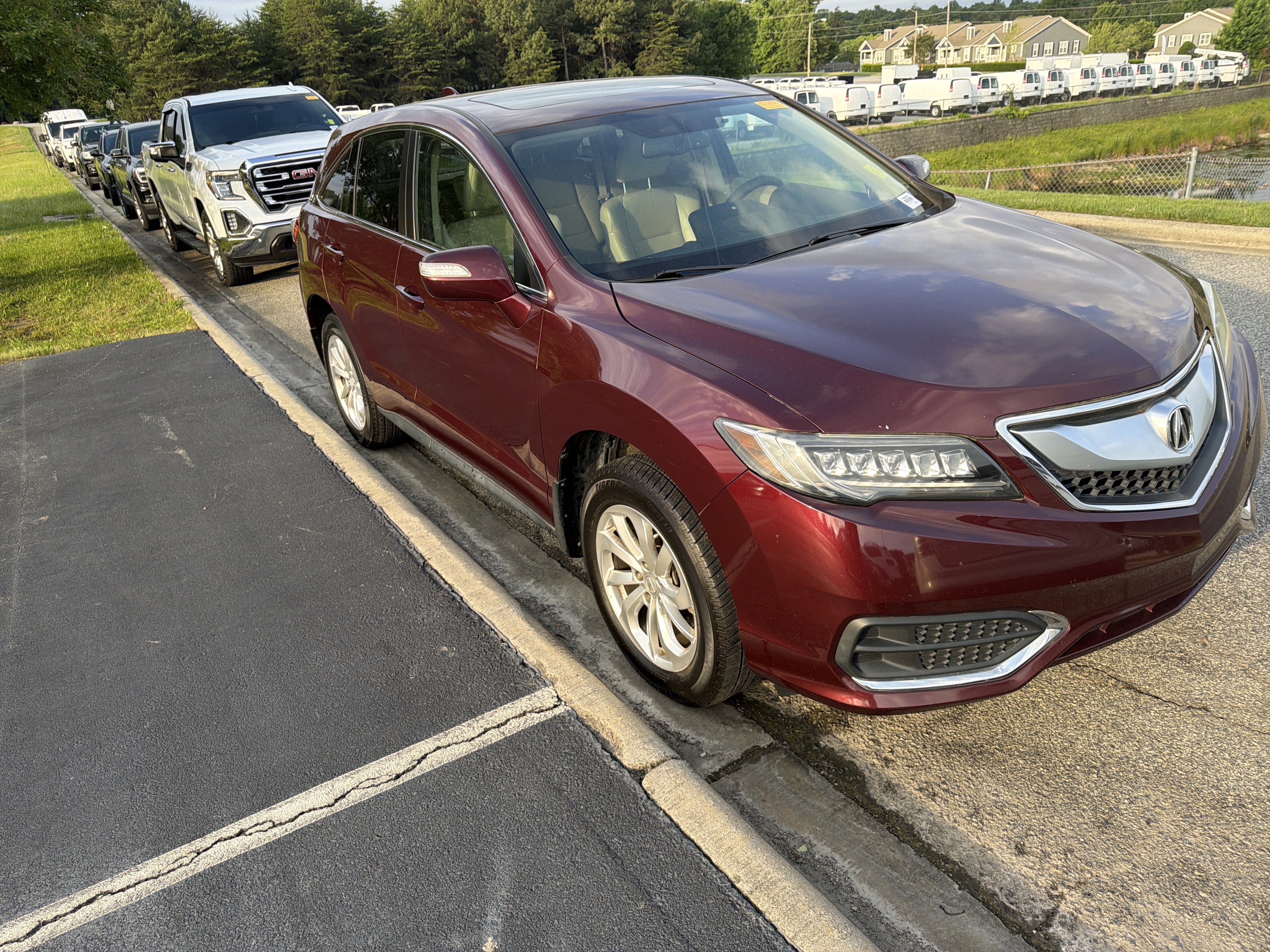 Used 2016 Acura RDX FWD w/ Technology Package image 2