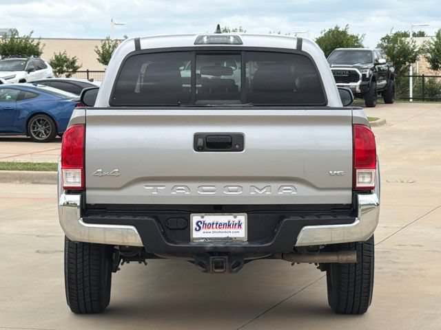 Used 2017 Toyota Tacoma SR5 w/ Tow Package AWD/4WD image 6