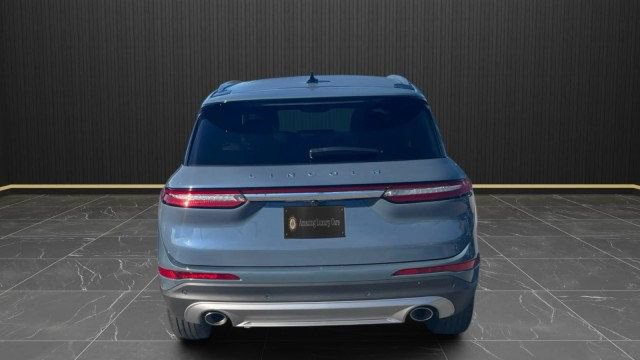 Used 2023 Lincoln Corsair Reserve FWD image 9