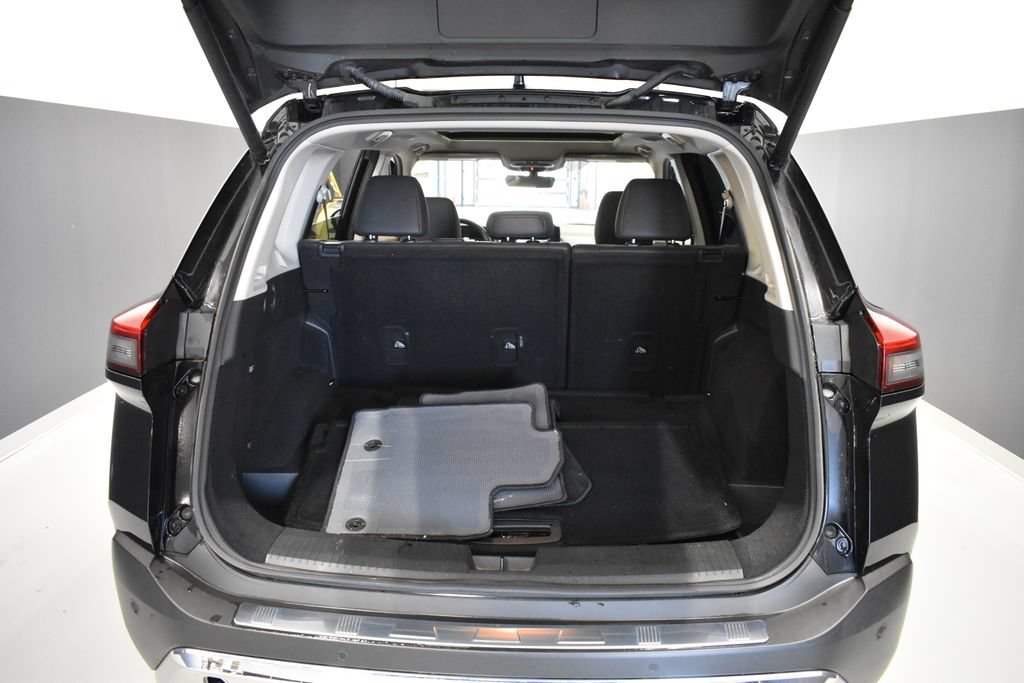 Certified 2023 Nissan Rogue Platinum w/ Platinum Premium Package AWD/4WD image 36