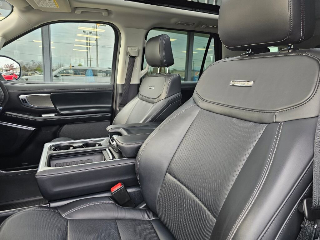 Certified 2025 Ford Expedition Max Platinum AWD/4WD image 19