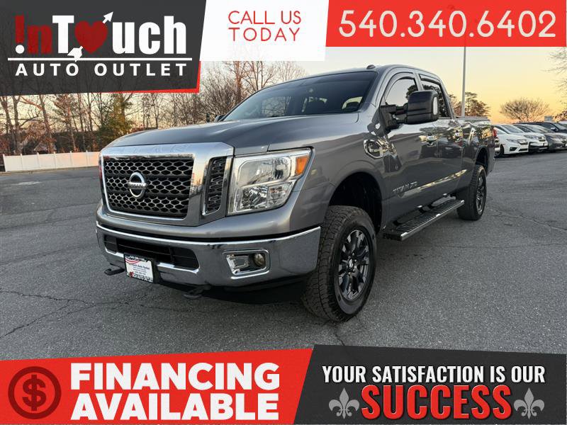 Used 2017 Nissan Titan SV image 1