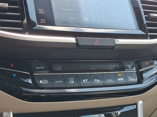 Used 2016 Honda Accord EX-L image 12