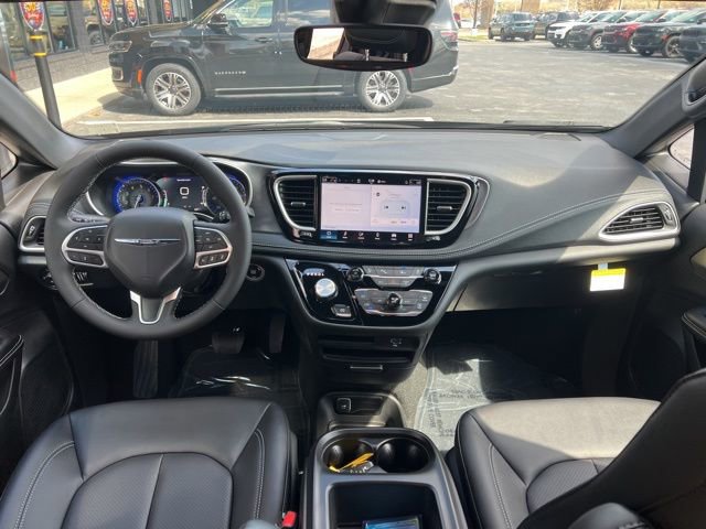 New 2026 Chrysler Pacifica Select image 21