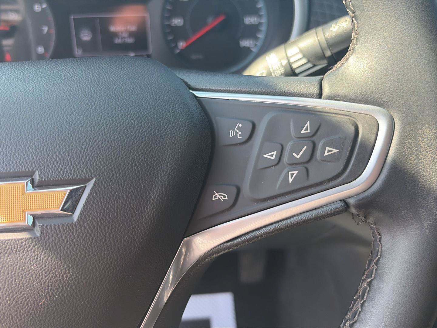 Used 2023 Chevrolet Malibu RS FWD image 18