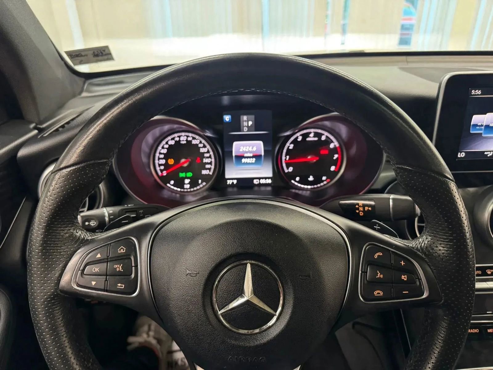 Used 2018 Mercedes-Benz GLC 300 w/ Premium Package image 28