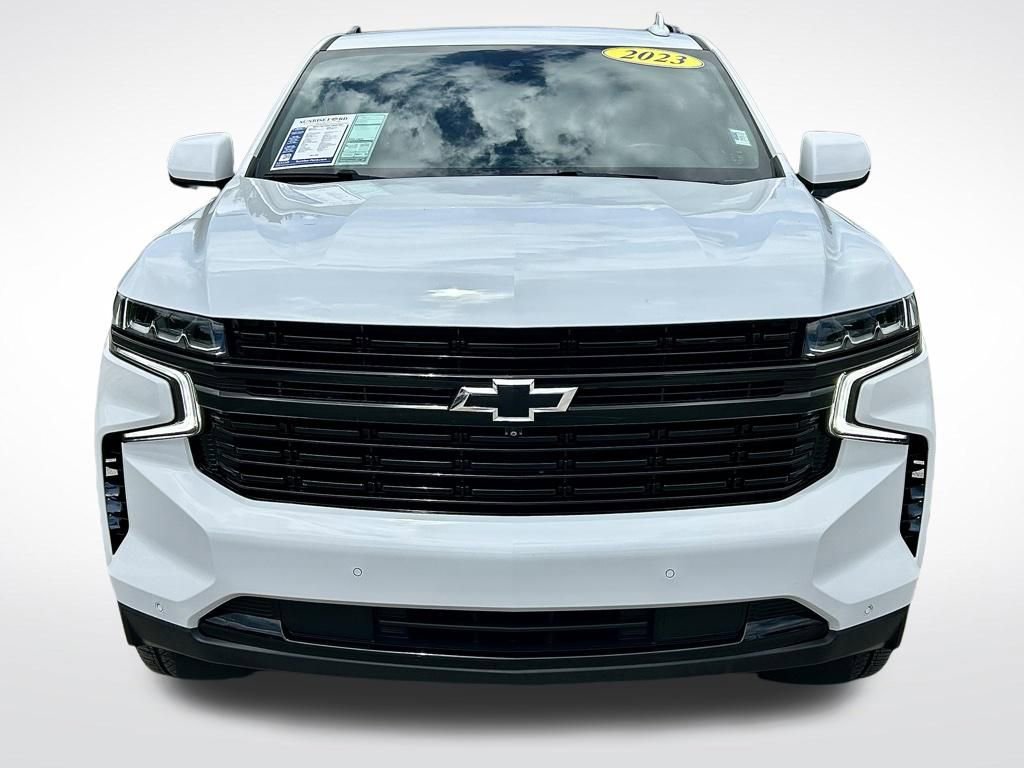 Used 2023 Chevrolet Tahoe RST w/ Luxury Package image 2