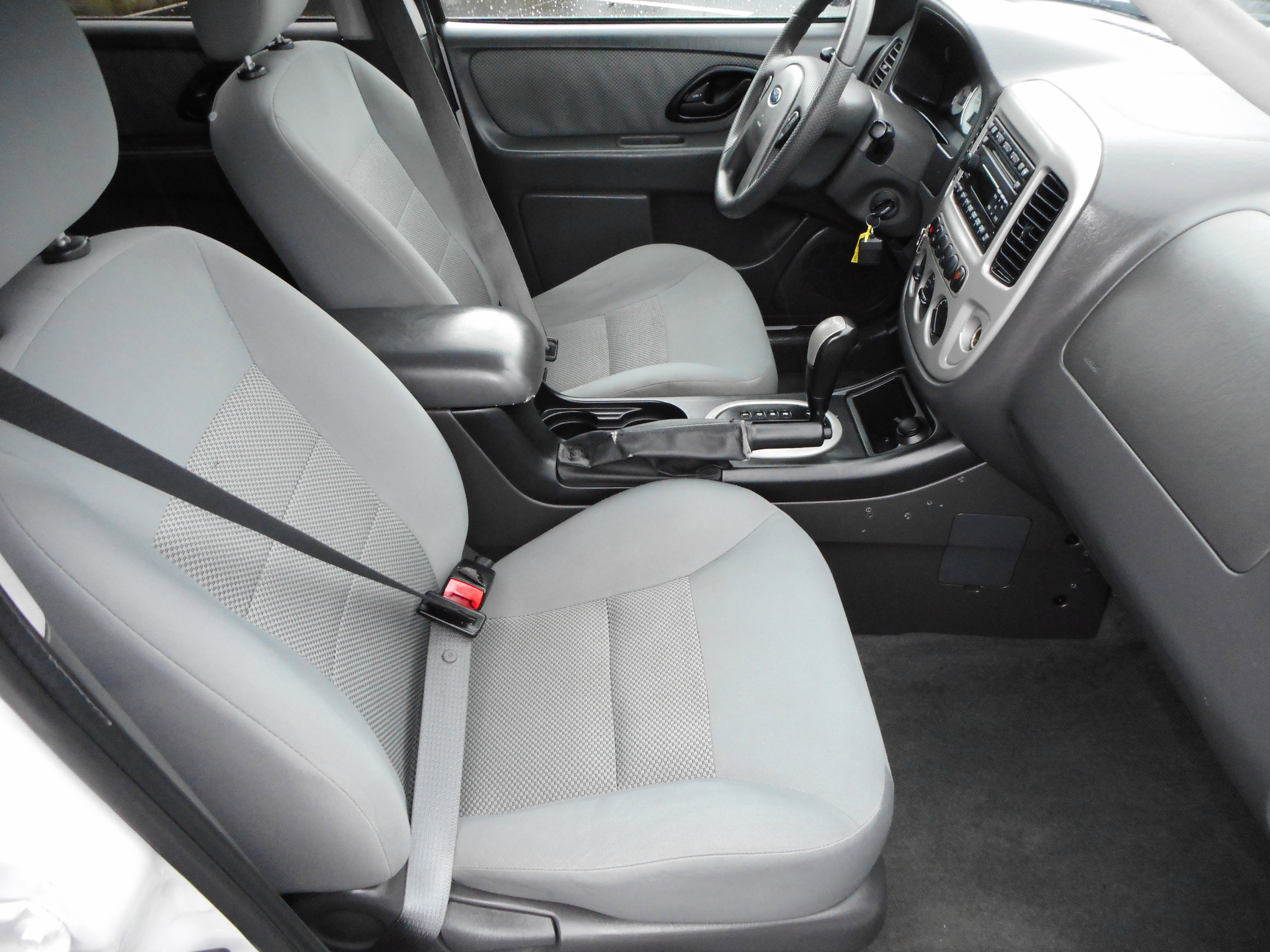 Used 2007 Ford Escape 4WD Hybrid image 27