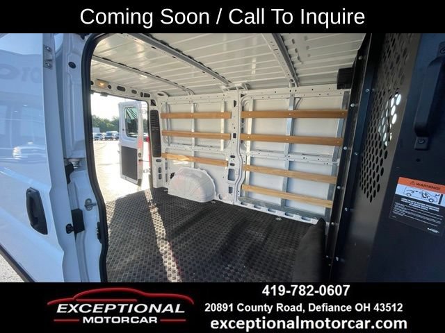Used 2025 RAM ProMaster 2500 w/ U-Haul Equipment Group FWD image 10