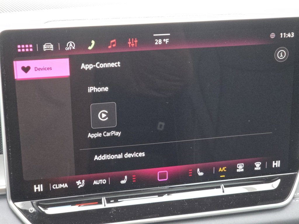 New 2026 Volkswagen Tiguan SE R-Line image 11