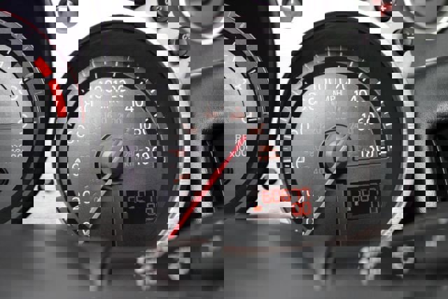 Used 2016 Nissan 370Z w/ Sport Package image 19