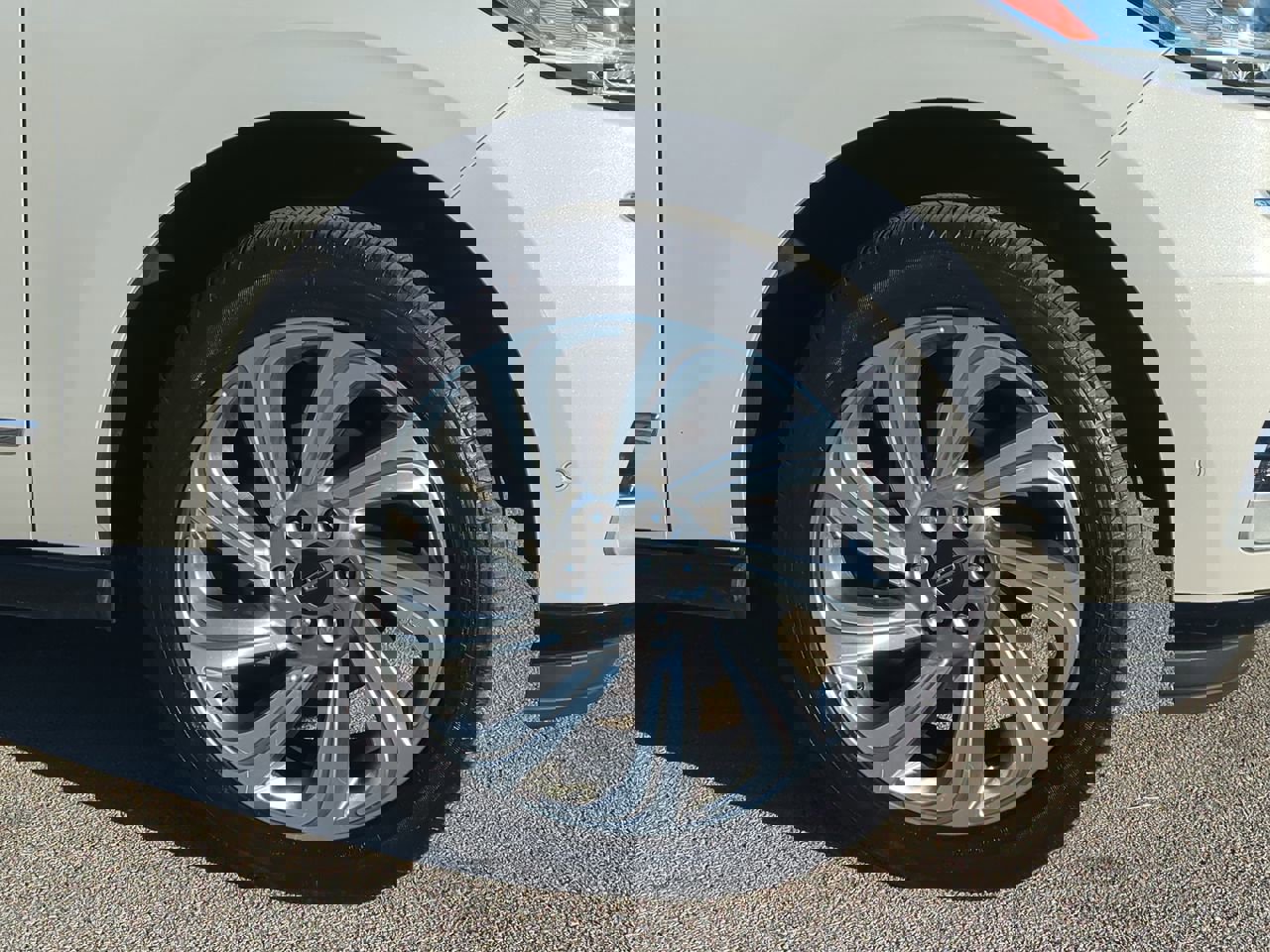 Certified 2024 Lincoln Navigator L Reserve image 11