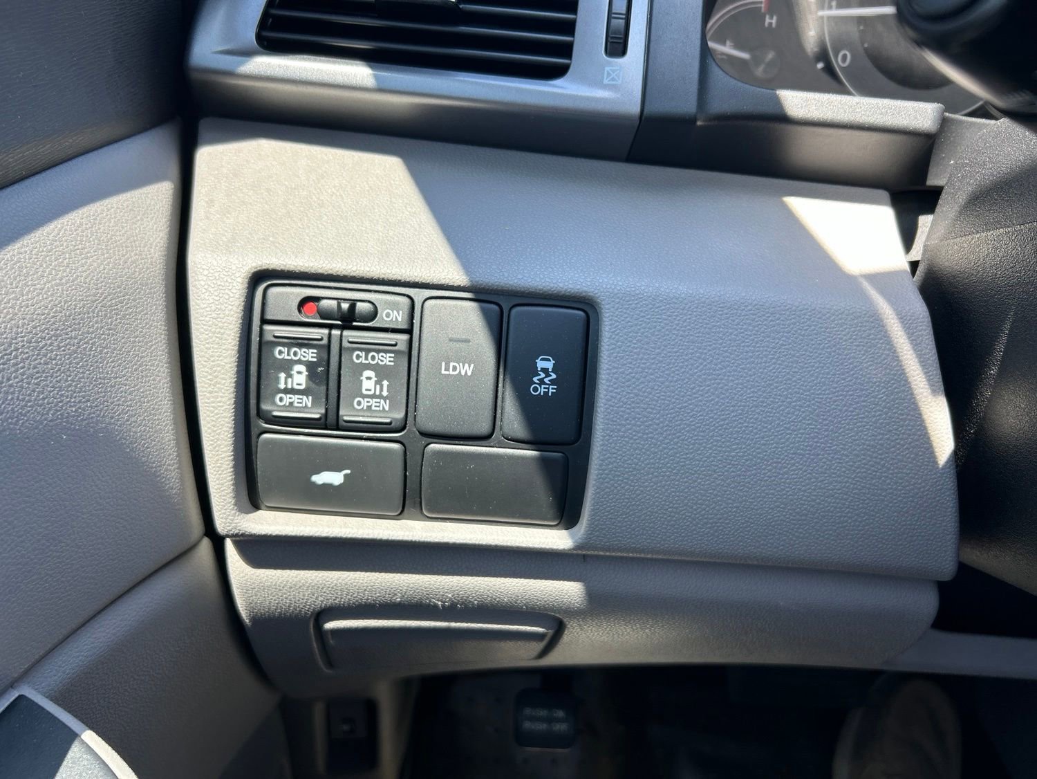 Used 2014 Honda Odyssey EX-L image 13