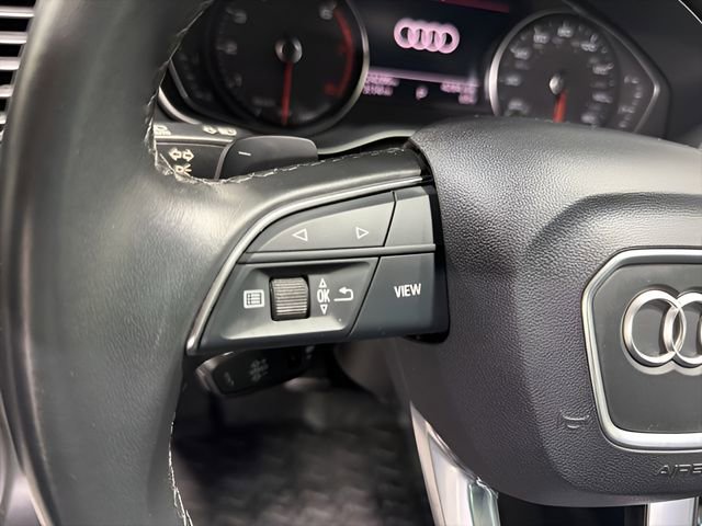 Used 2023 Audi Q5 2.0T Premium w/ Convenience Package image 16