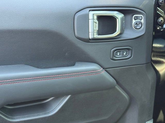 New 2025 Jeep Gladiator Rubicon image 11