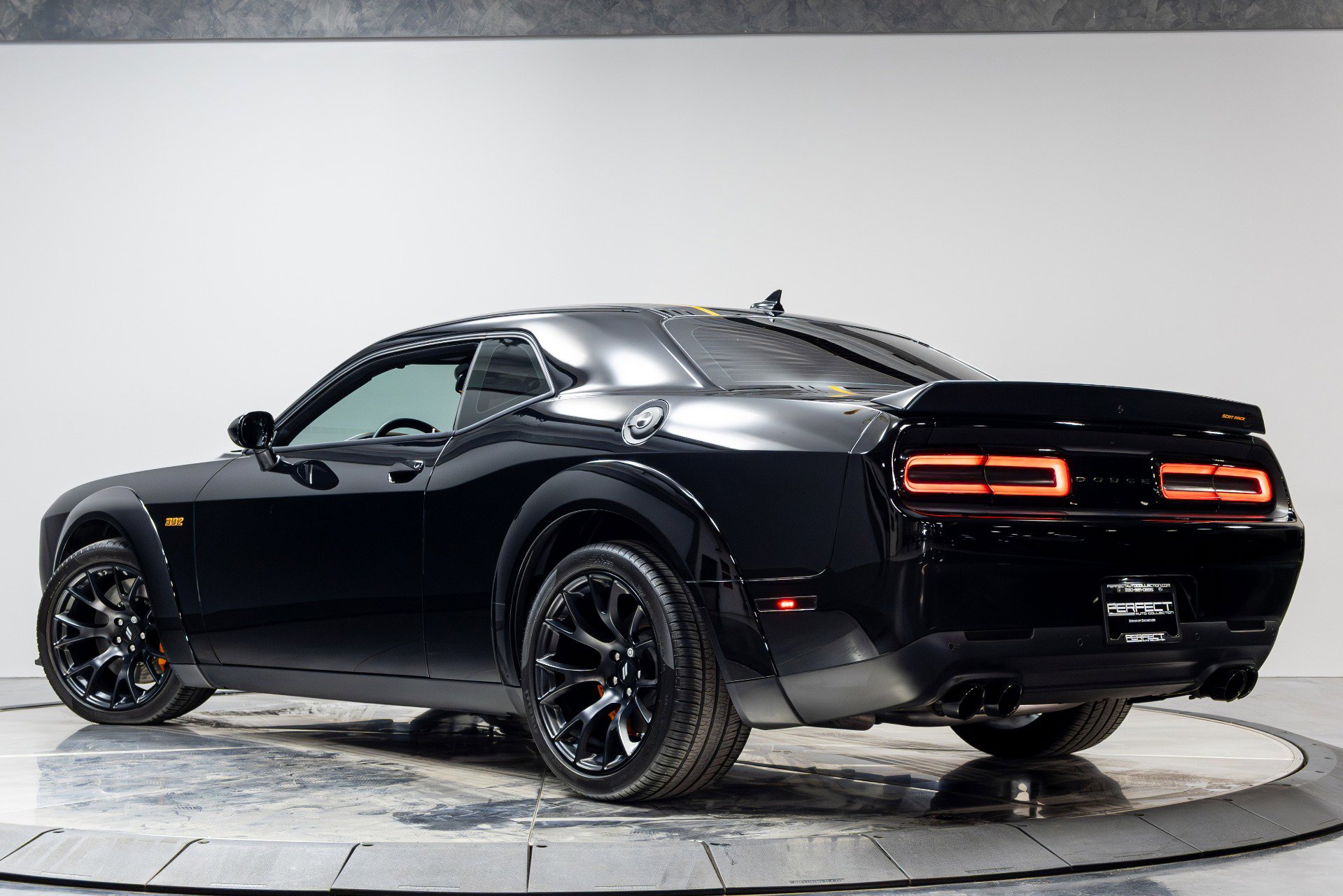 Used 2022 Dodge Challenger R/T Scat Pack RWD image 54